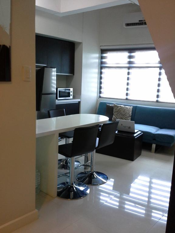 Eton Parkview Apartment Makati City Exterior foto