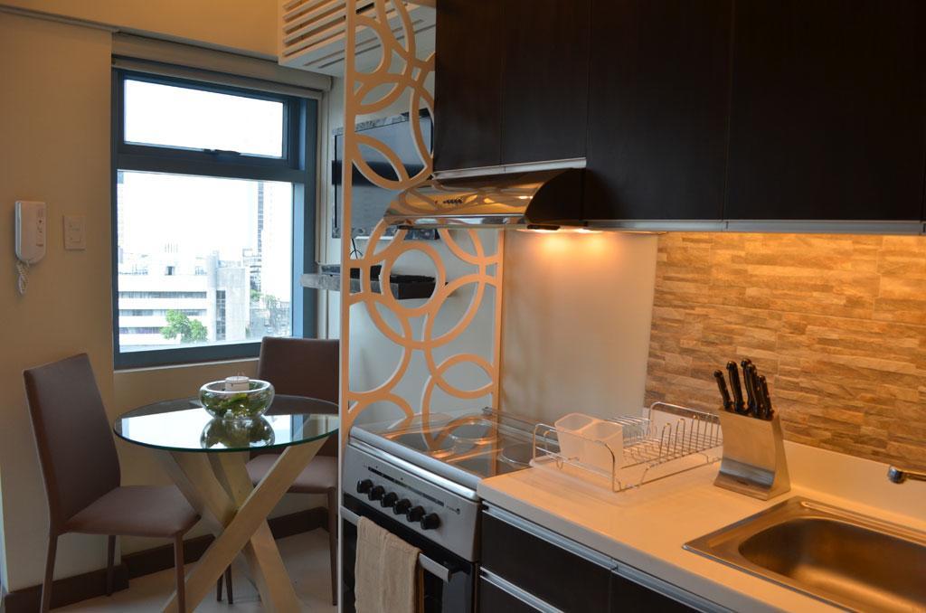 Eton Parkview Apartment Makati City Exterior foto