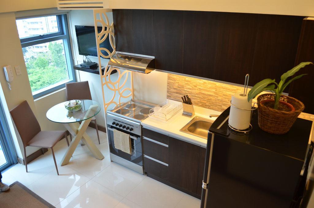 Eton Parkview Apartment Makati City Exterior foto