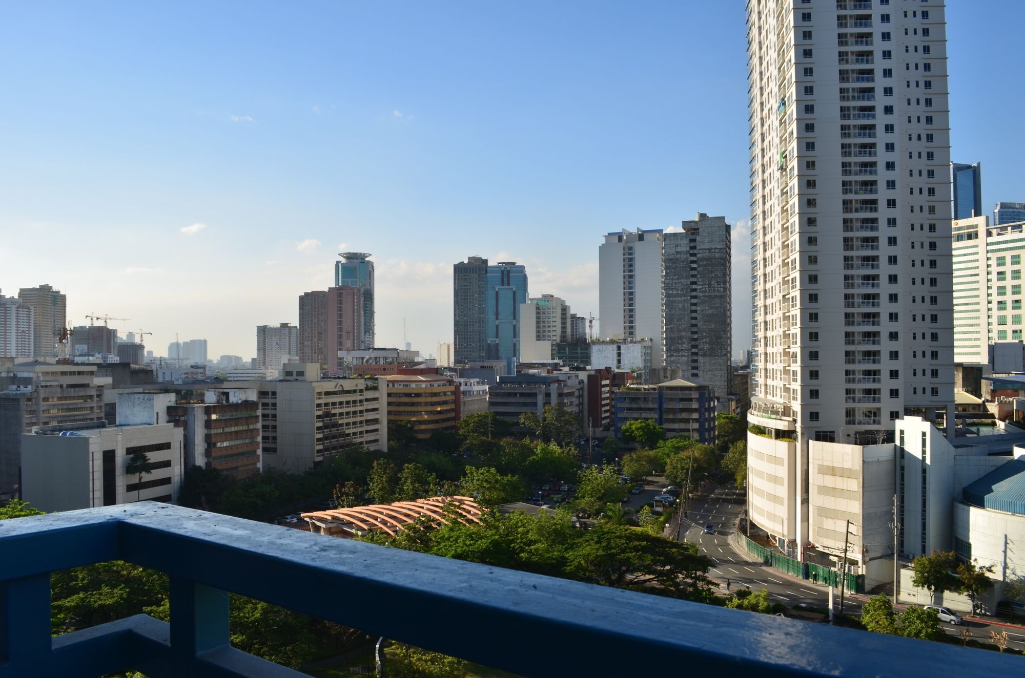 Eton Parkview Apartment Makati City Exterior foto